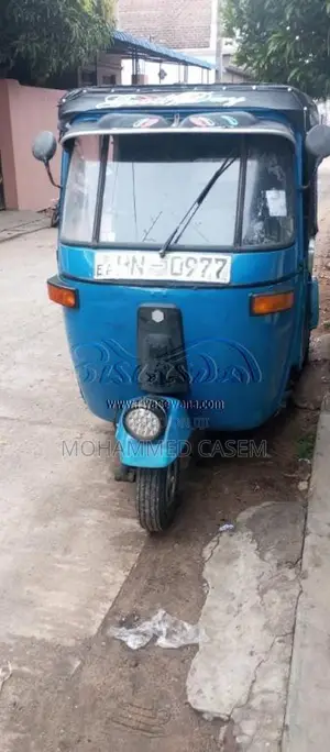 Bajaj RE 2003 Three Wheel (Used)