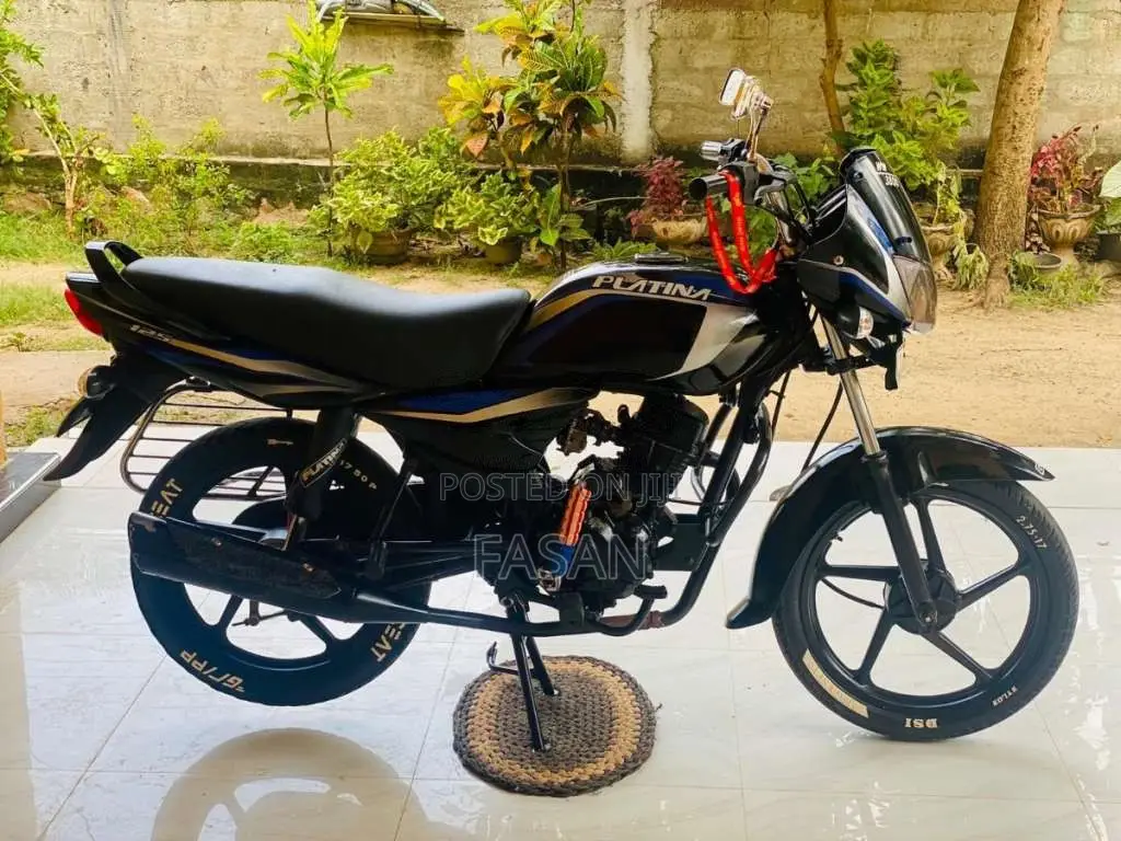 Bajaj Platina 2011 Motorbike (Used)
