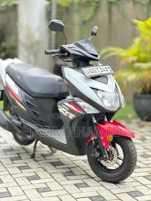 Yamaha ZR 2018 Motorbike (Used)