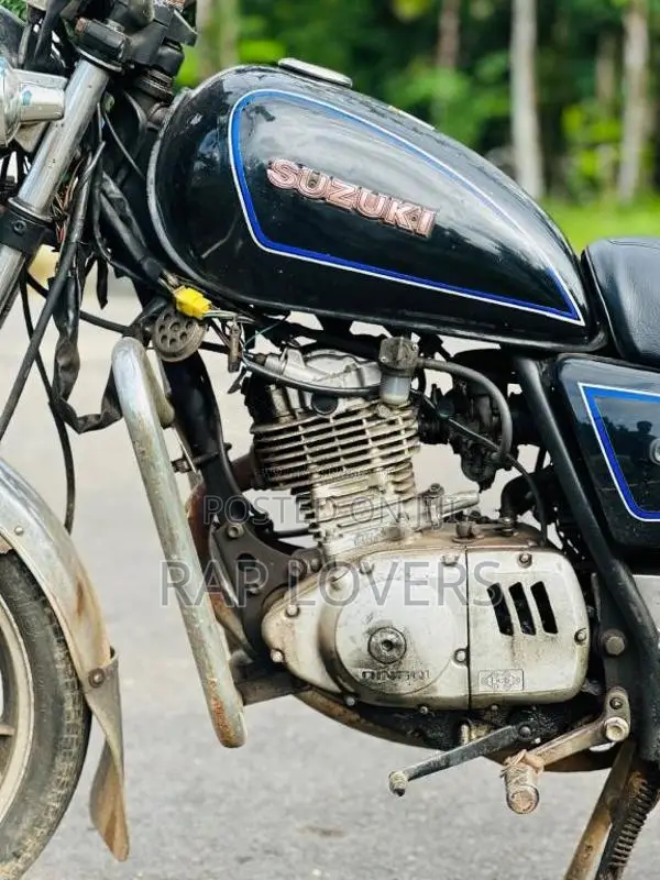 Suzuki GN125 2005 Motorbike (Used)