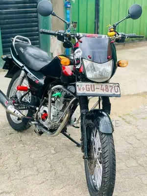 Bajaj Caliber 115 2002 Motorbike (Used)