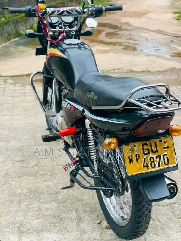 Bajaj Caliber 115 2002 Motorbike (Used)
