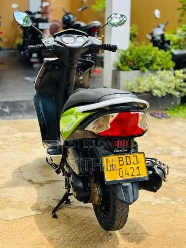 Honda Dio 2016 Motorbike (Used)