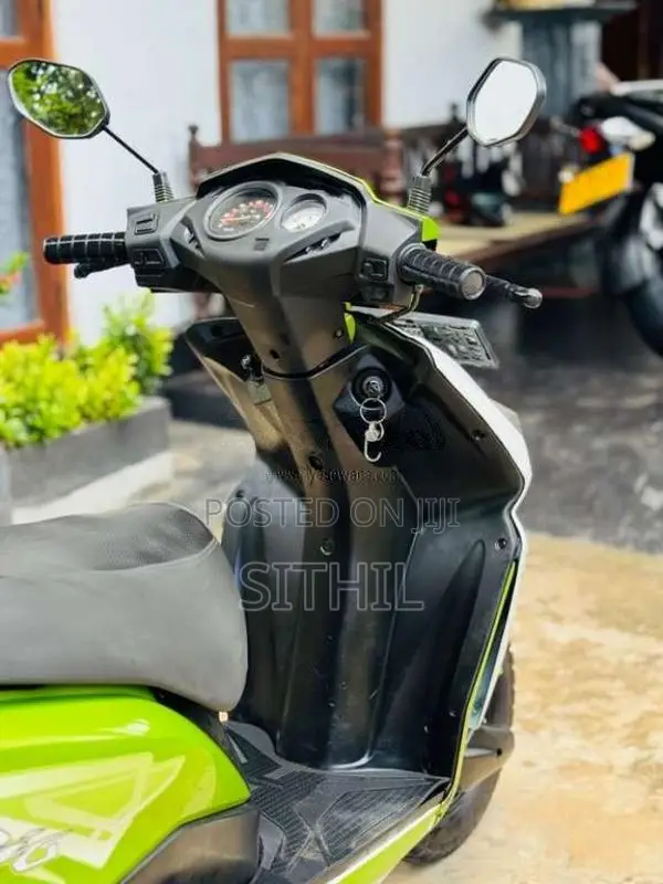 Honda Dio 2016 Motorbike (Used)