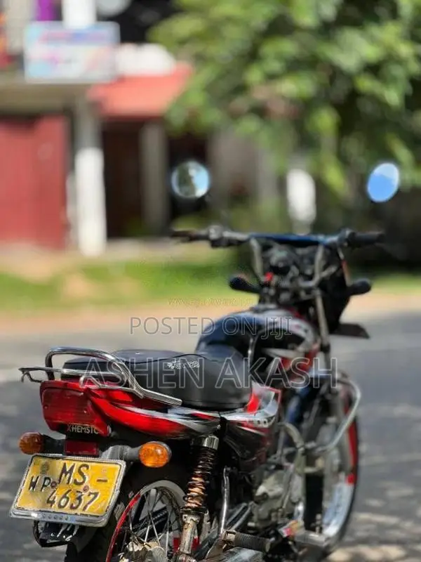 Bajaj CT-100 2006 Motorbike (Used)
