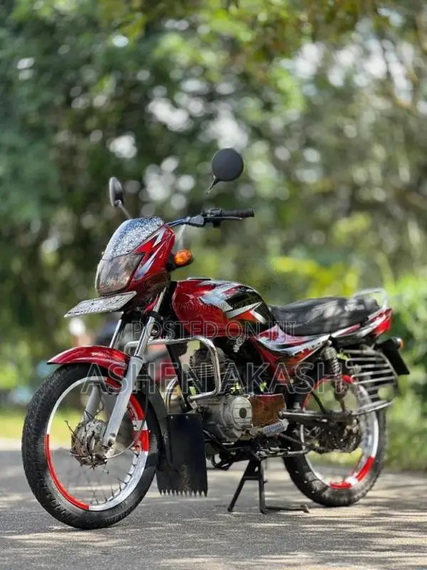 Bajaj CT-100 2006 Motorbike (Used)