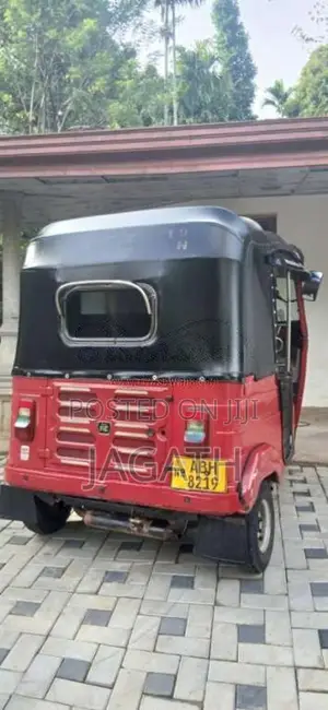 Bajaj RE 2015 Three Wheel (Used)