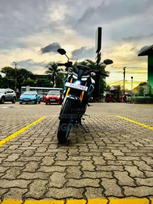 Yamaha MT-15 2025 Motorbike (Used)