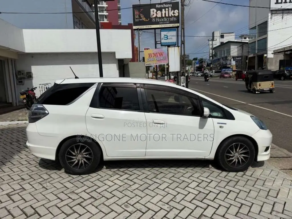 Honda Fit Shuttle 2016 Car (Used)