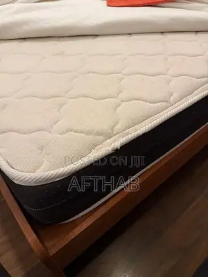Damro King Bed (75 X 60")