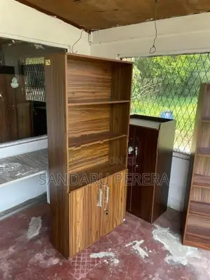 Book rack with cupboard (B05)