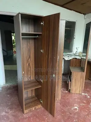 single door cupboard