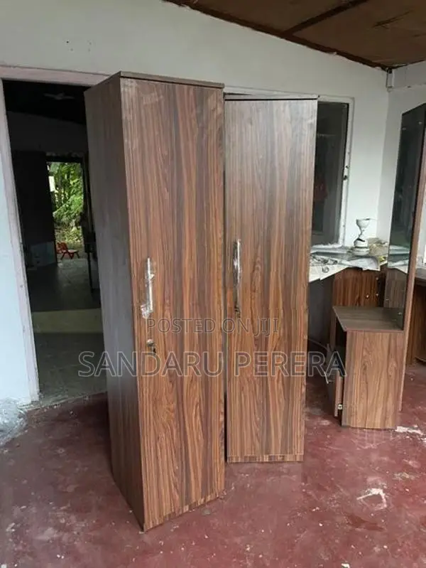 single door cupboard