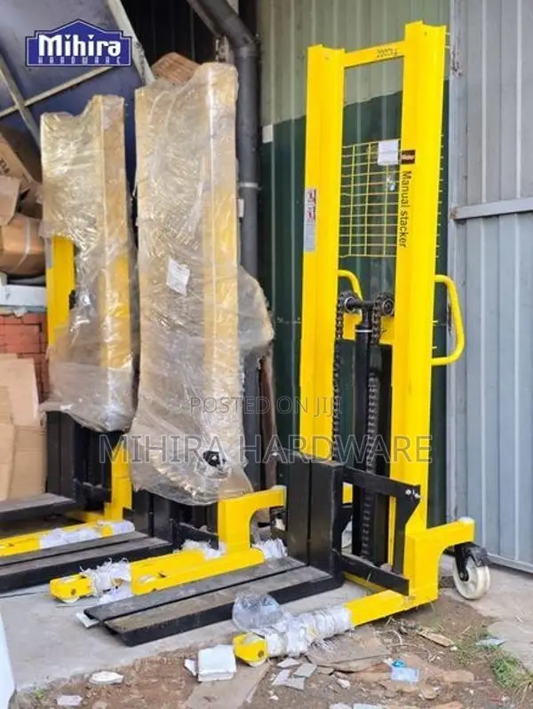 Hydraulic Pallet Stacker 2 Ton Truck Manually Operated manual operatio