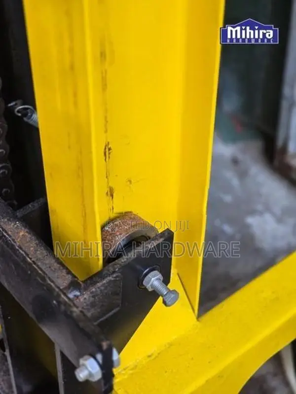 Hydraulic Pallet Stacker 2 Ton Truck Manually Operated manual operatio