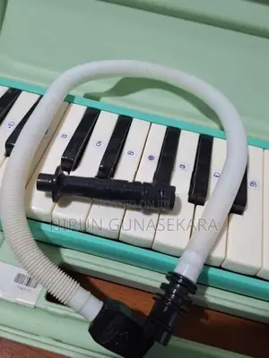 Suzuki Melodion MX-32D