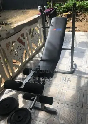 Weight Bench With Leg Extension