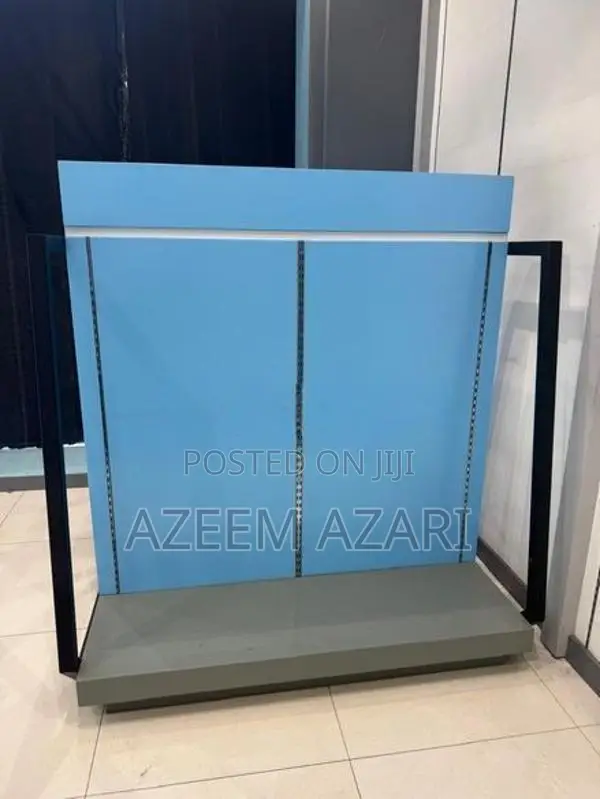 Retail Clothing Display Stands / Gondola Racks⁠