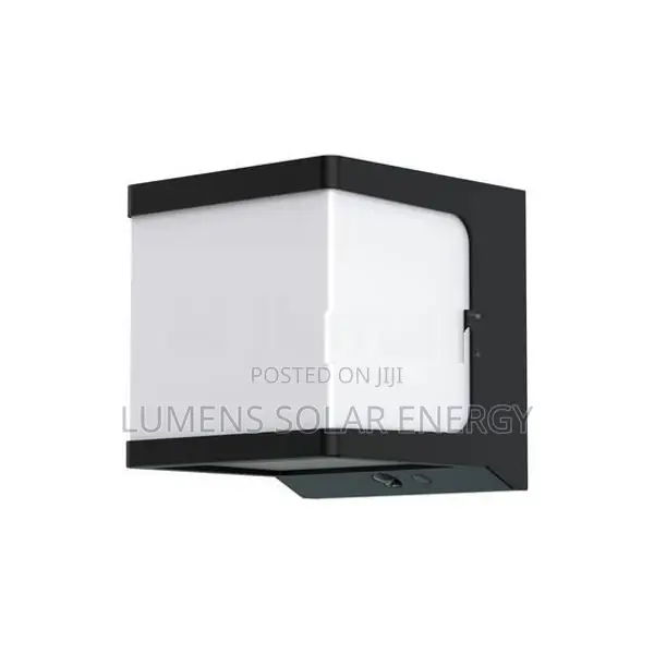 Box Solar Wall Light