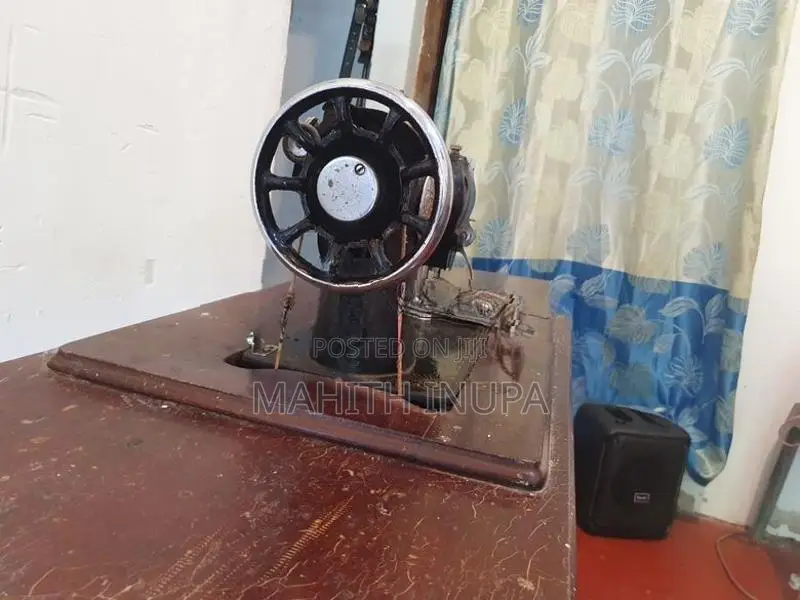 Singer Sawing Machine