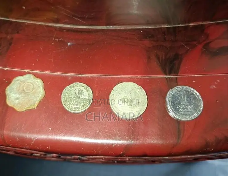 Old Coins/පරන කාසි