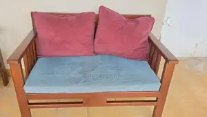 Arpico Semi Used Sofa Set