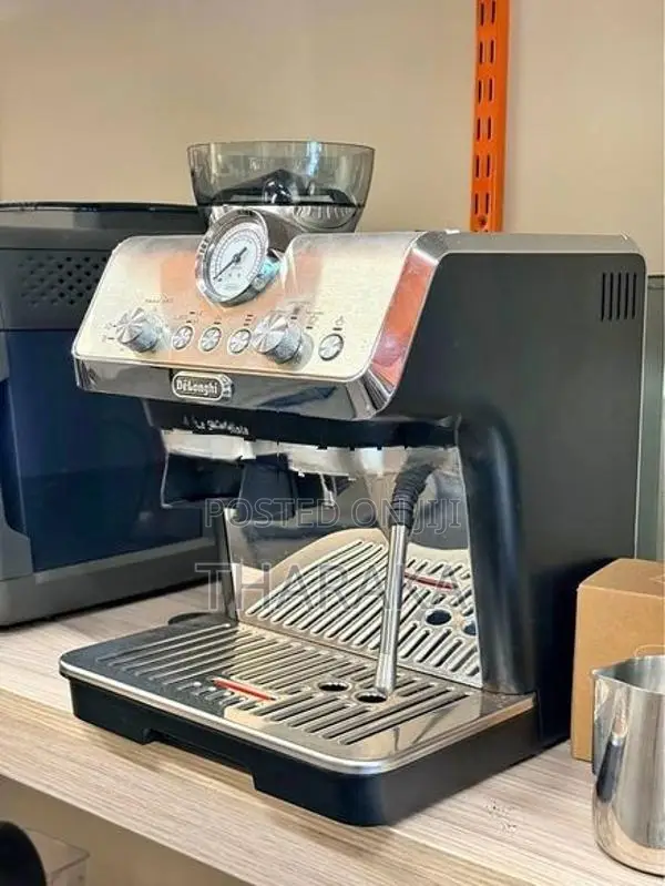 Delonghi Italy Coffee Machine