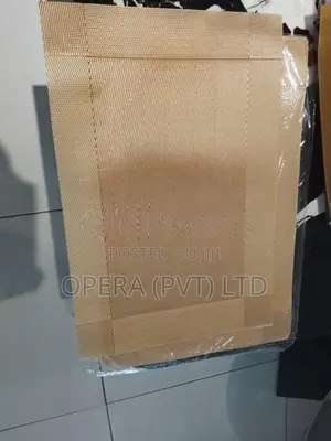 Table Mat ලස්සනක් එක් කරන්න