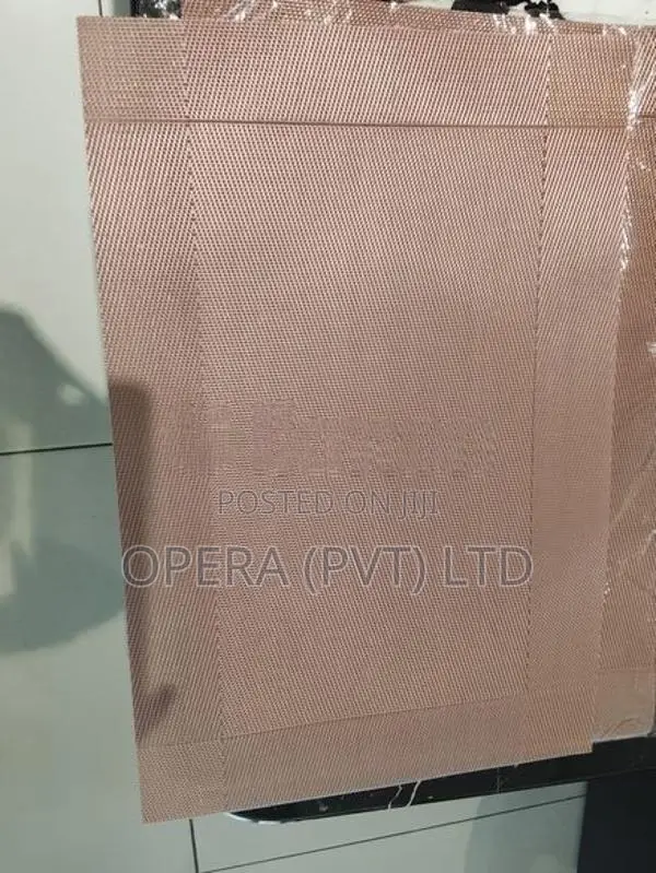Table Mat ලස්සනක් එක් කරන්න