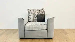Damro Elegant Sofa Set