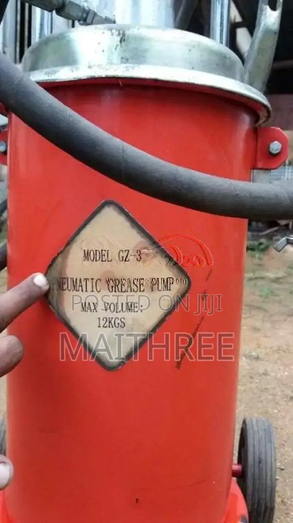 Grees Pump 12Kg for All