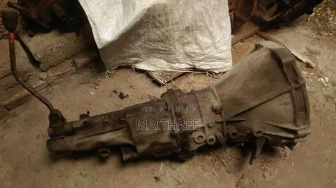 CR 27 Caravan Ford Laser Nissan 720 parts for All