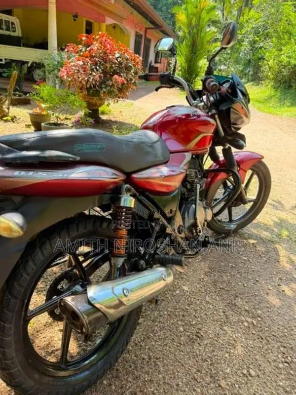 Bajaj Discover 2010 Motorbike (Used)