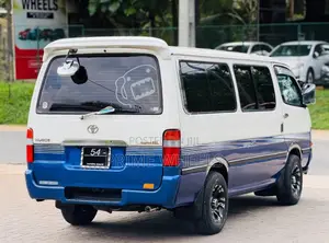 Toyota Dolphin LH113 1990 Van (Used)