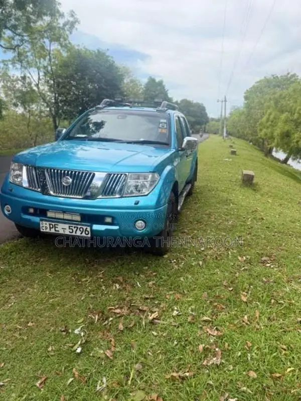 Nissan Navara 2011 Pickup (Used)