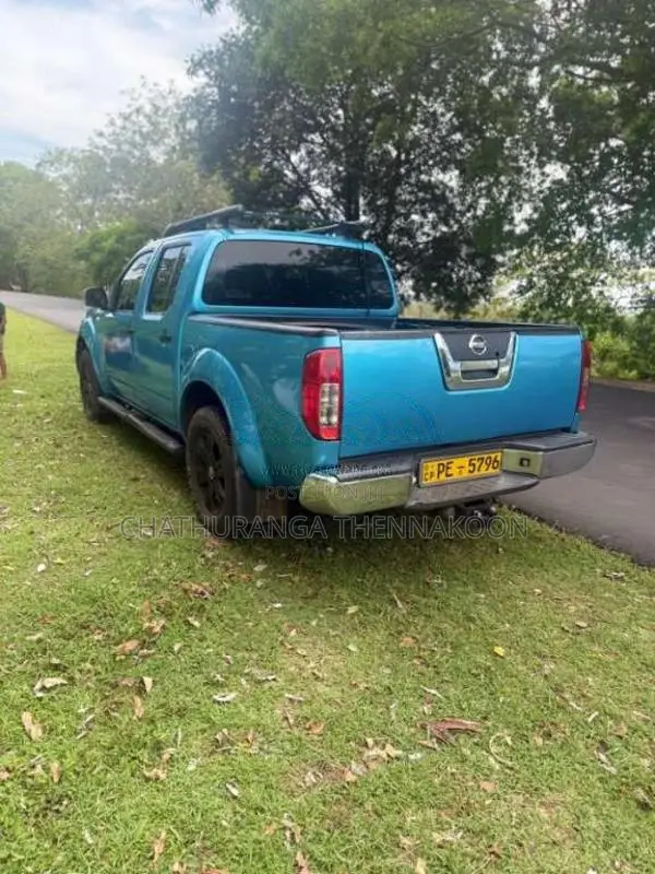 Nissan Navara 2011 Pickup (Used)