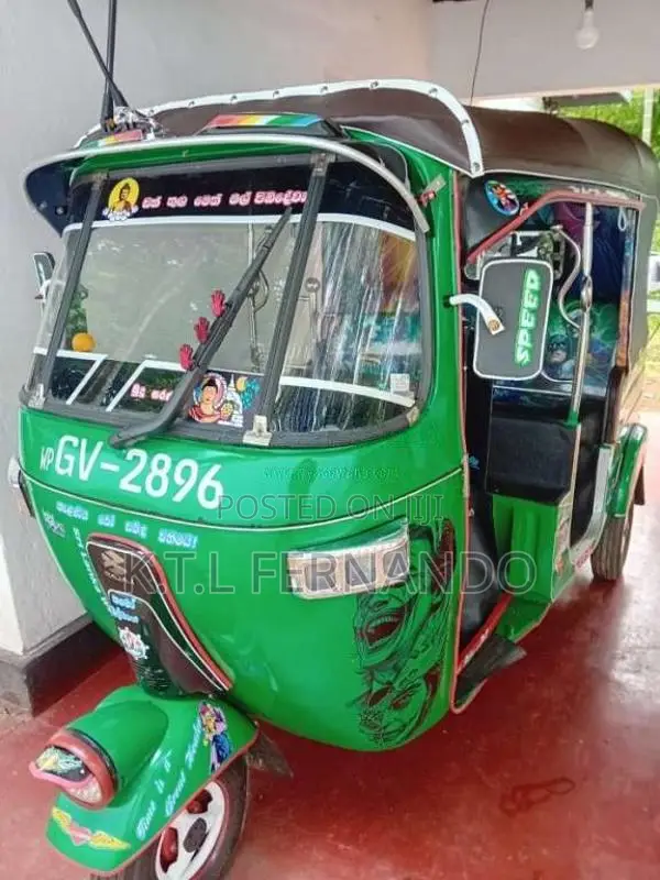 Bajaj 2 Stroke 2003 Three Wheel (Used)