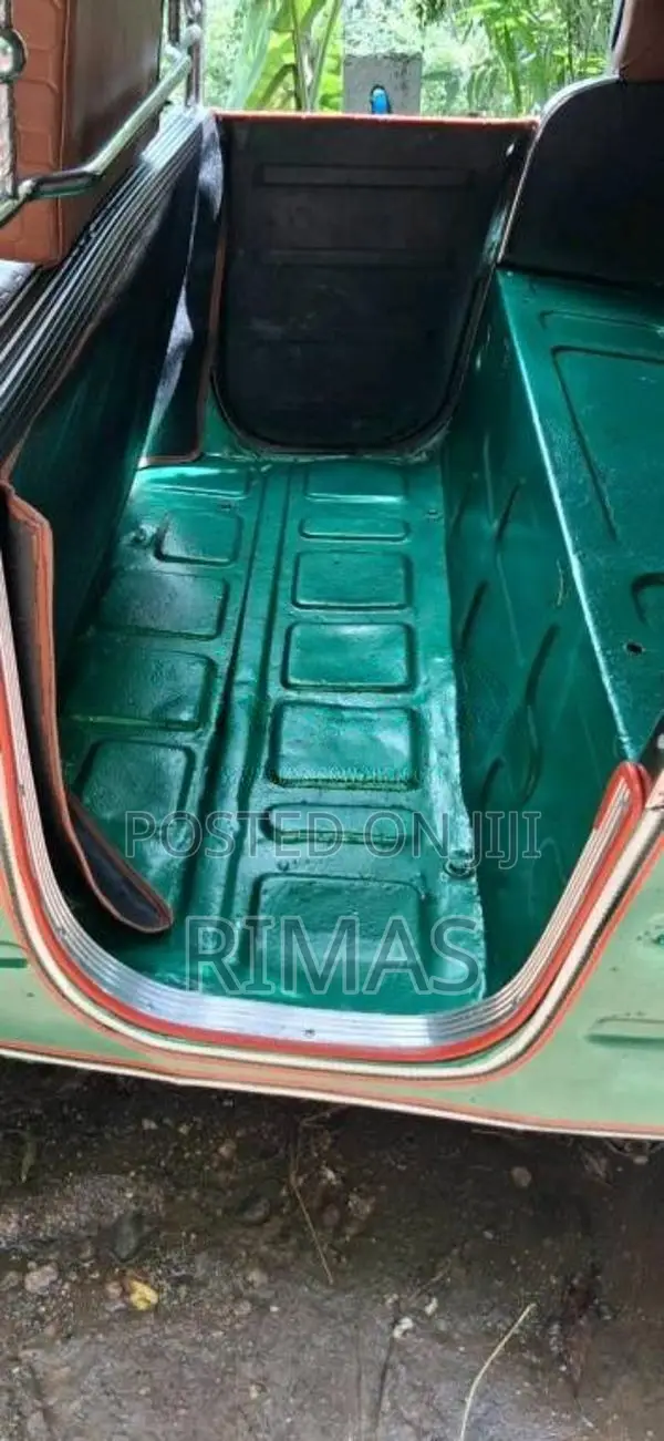Bajaj RE 4 Stroke 2009 Three Wheel (Used)