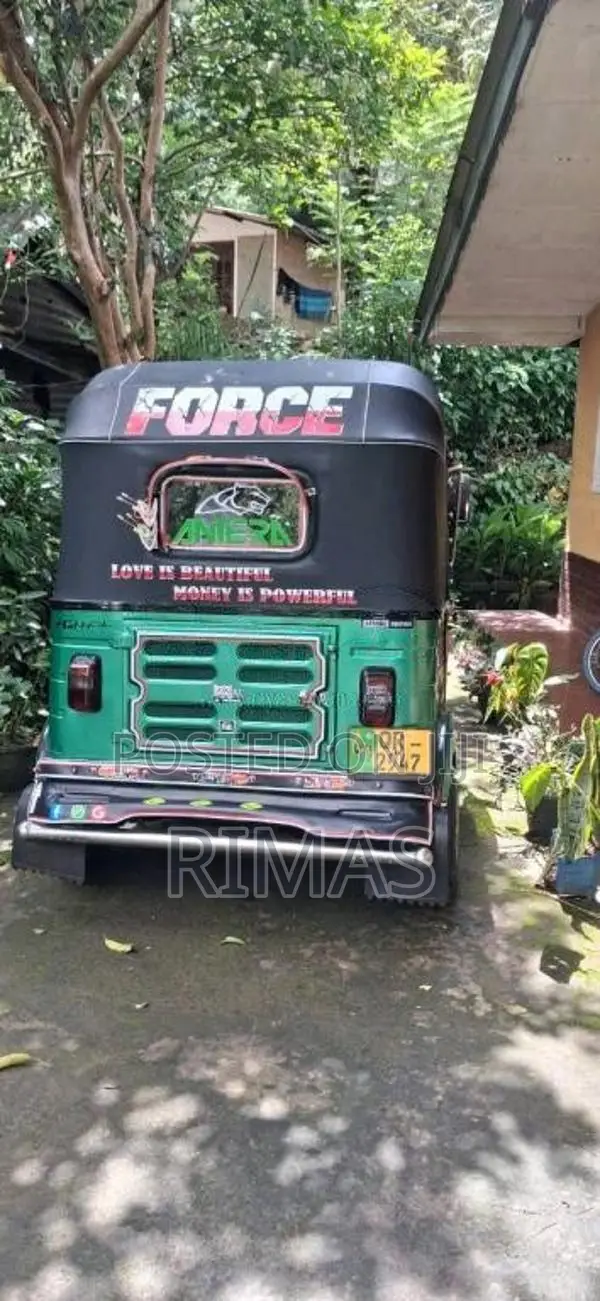 Bajaj RE 4 Stroke 2009 Three Wheel (Used)