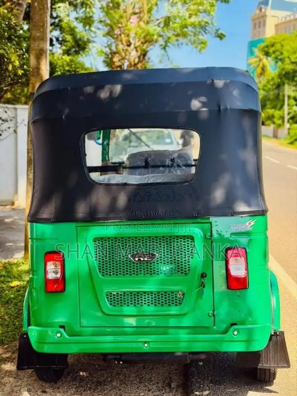 Bajaj 4 Stroke 2026 Three Wheel (Used)