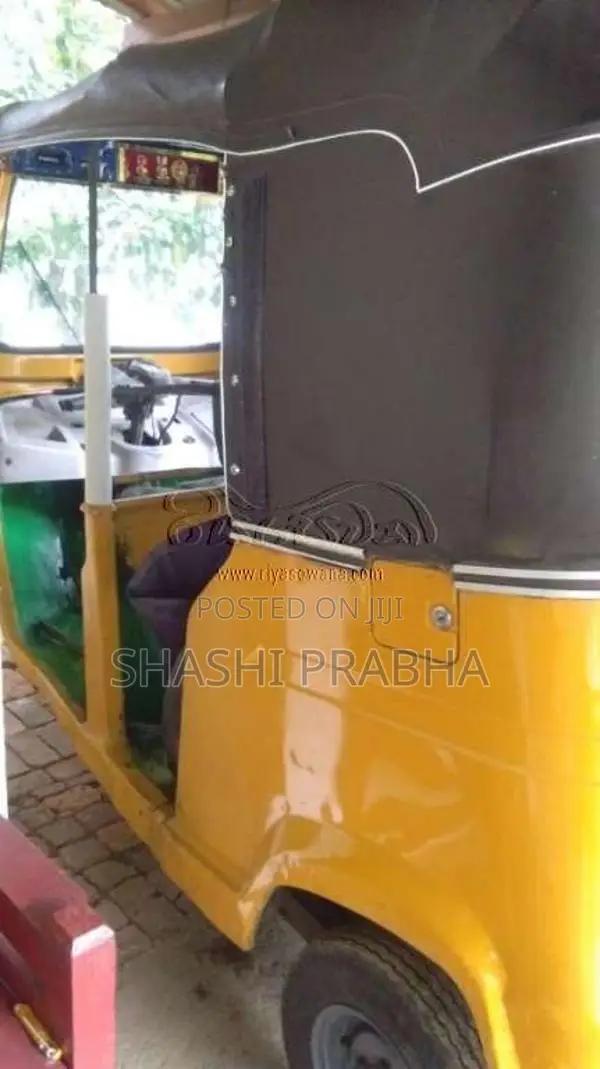 TVS King 2011 Three Wheel (Used)