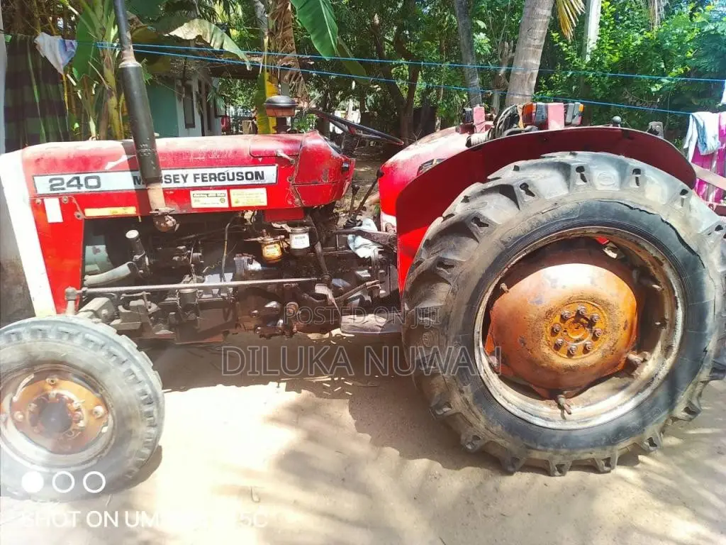 TAFE 240 2012 Tractor (Used)
