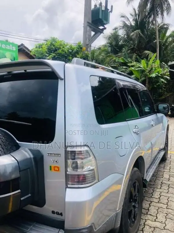 Mitsubishi Pajero 2007 SUV (Used)