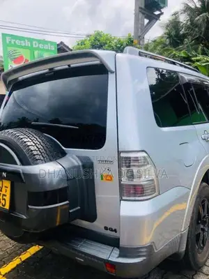 Mitsubishi Pajero 2007 SUV (Used)