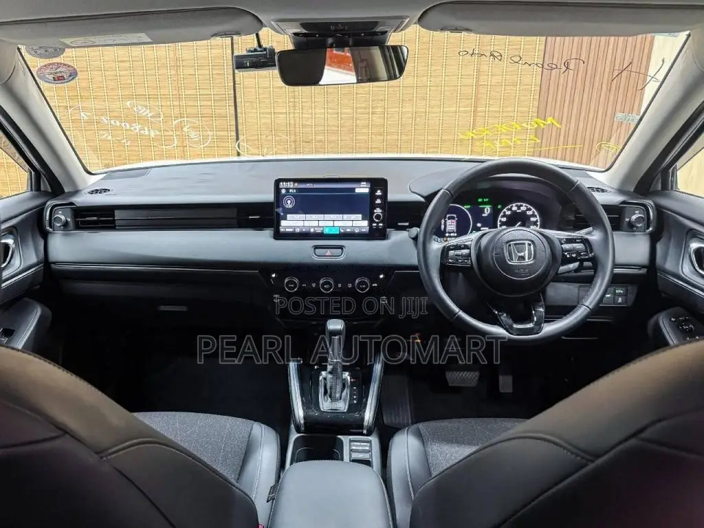 Honda Vezel Z Upgraded 2025 SUV Unregistered (Recondition)