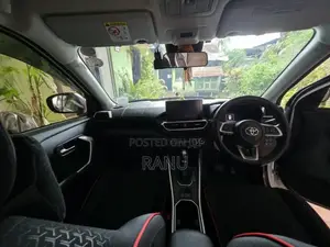 Toyota Raize 2025 SUV (Used)