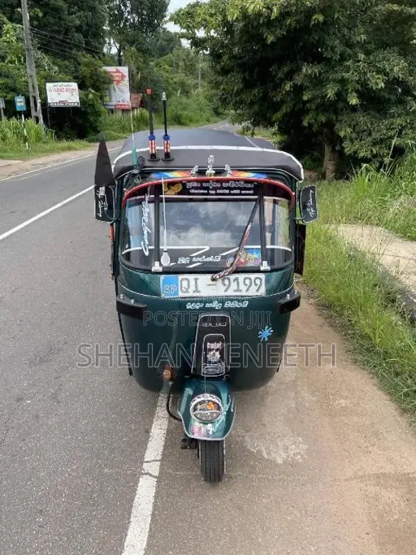 Bajaj RE 2006 Three Wheel (Used)