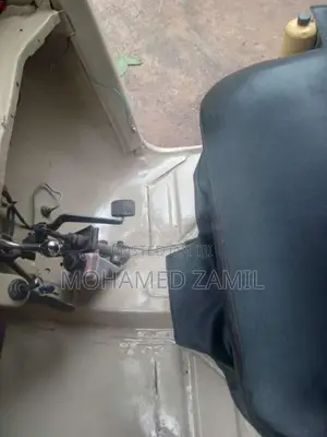 Bajaj RE 2 Stroke 2003 Three Wheel (Used)
