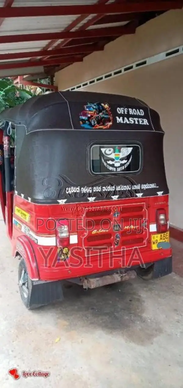 Bajaj 4 stroke 2015 Three Wheel (Used)