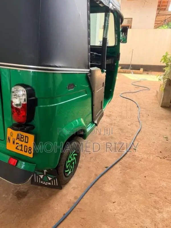 TVS King 2016 Three Wheel (Used)